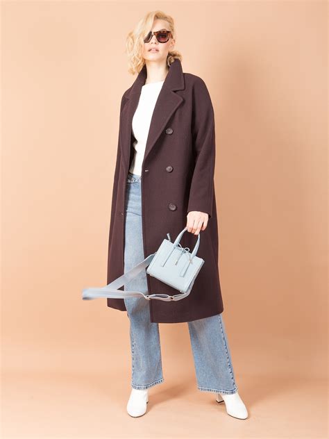 Купить верхнюю женскую одежду в Новосибирске в интернет-магазине Prizmoda