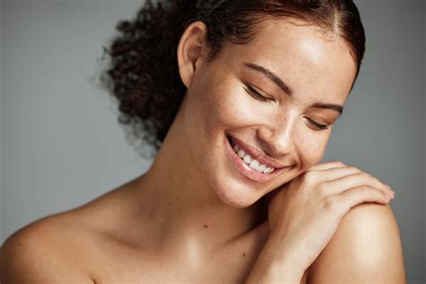 Understanding Clogged Pores - Causes and Solutions