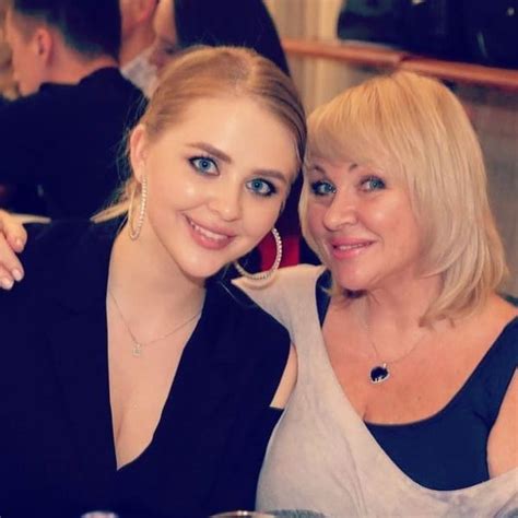 Композитор Ирина Грибулина рассказала, что не могла родить до 43 лет из ...