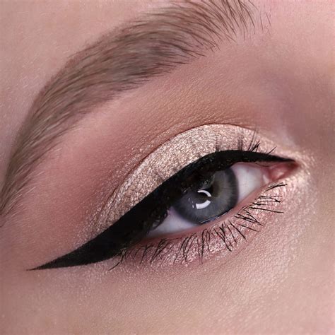 Relouis (Релуи) PRO Тени для век жидкие сатиновые Satin Liquid ...