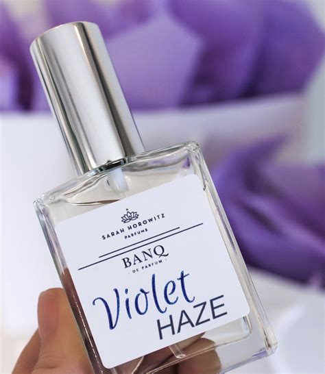 Violet Haze Sarah Horowitz Parfums - una fragranza unisex 2019