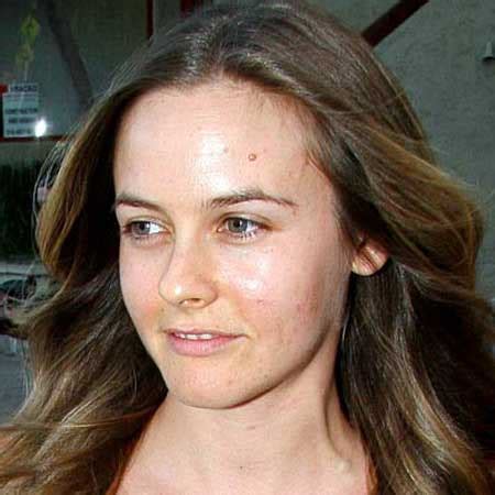 New Celebrity Hairstyles: alicia silverstone hair