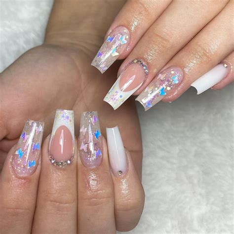 Unha Transparente Com Glitter - Unhas encapsuladas com glitter: fotos incríveis + tutoriais