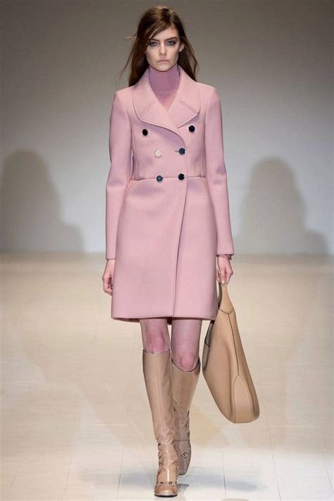 Модные плащи, тренчи 2024-2025 - новинки, тренды, фото | Fashion week ...