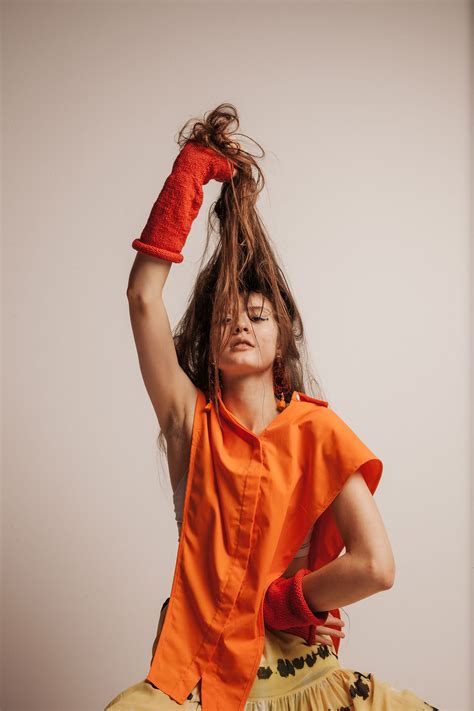 HOME | Sofia Isella Website