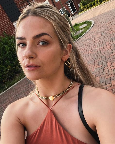 Aly Sky - In love with this corset made by the amazing @jbcorsets