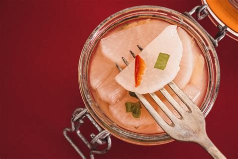 Маринованный дайкон слайсами – простой и вкусный рецепт, как ...