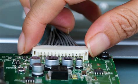 Electronic Connectors & Custom Cable Assemblies | Leotronics UK