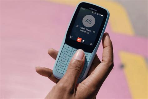 HMD Global Unveils New Nokia 220 and Nokia 105 Feature Phones