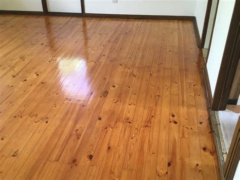 Polishing /parquet floor polish/marbel floor polish/normal floor polish ...