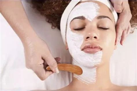 Mini Wooden cosmetics spatula, For Professional at Rs 4/piece in Mumbai