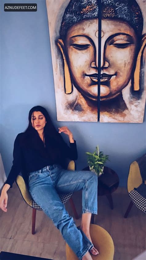 ANUJA JOSHI Feet - AZNudeFeet