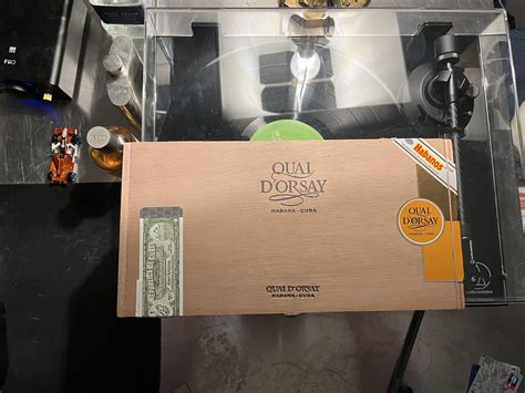 Nice little box of QD54, pretty rare these days : r/cubancigars