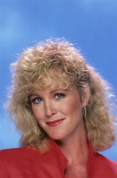 Joanna Kerns in 1985 | Hübsche frau, Frau