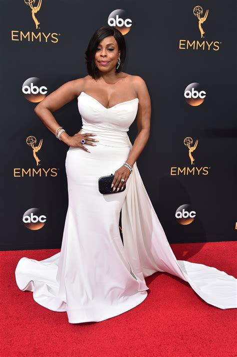 Niecy Nash Legs