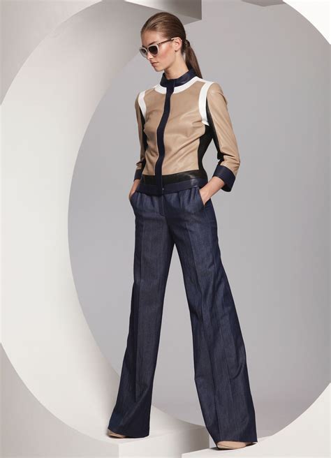 Одежда Escada