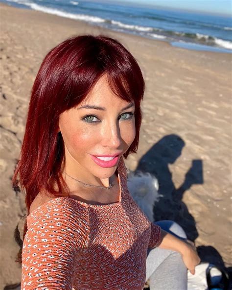 'My mum and brother help with my OnlyFans - it's a family business ...