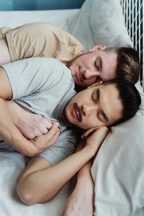 Couple In Bed Photos, Download The BEST Free Couple In Bed Stock Photos