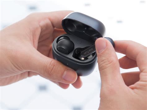 These Smart True Wireless Earbuds Are IPX7 Rated