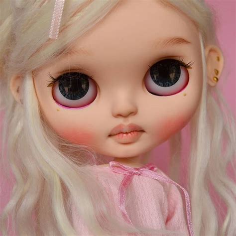 Miriam Meri on Instagram: “💖💖💖💖💖” | Ojos grandes, Muñecas, Ojos