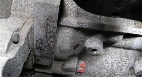Где номер двигателя Hyundai, расположение номера двигателя на ...