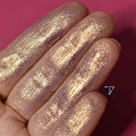 Inglot AMC nr 22