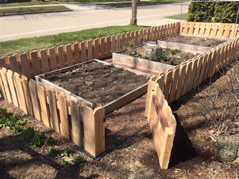 Cedar Fence - Valley Custom Fence Wood Fencing Company in Appleton WI ...