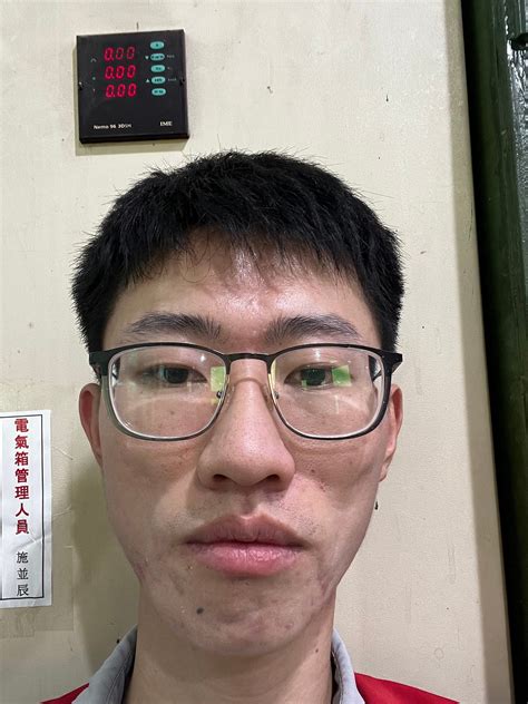 112/3/7 - Nir - Medium