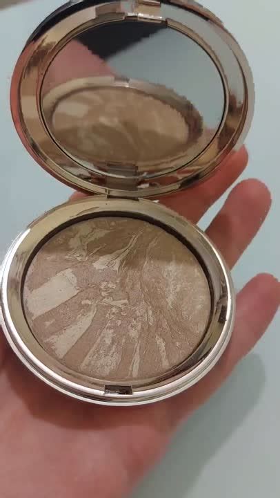 CIATE LONDON Подсвечивающая пудра-основа Marbled Light, WARM SAND, 6,5 ...