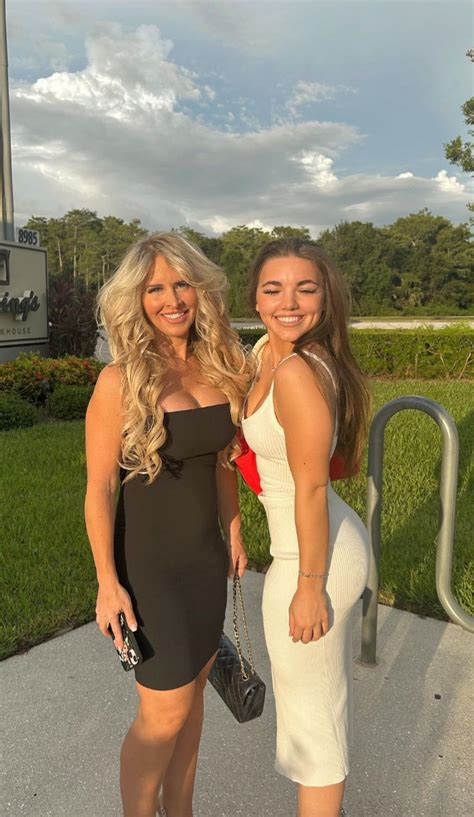 Mom or daughter? : r/MomDaughterTitties