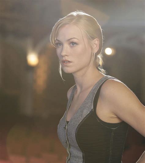 1920x2160 Resolution Yvonne Strahovski Hot Australian Actress 1920x2160