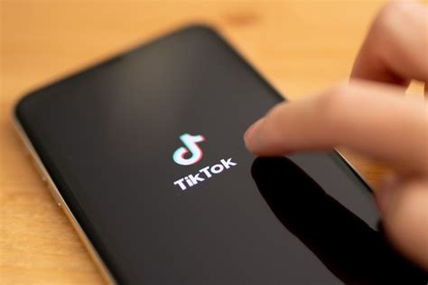 TikTok е най-теглената социална мрежа