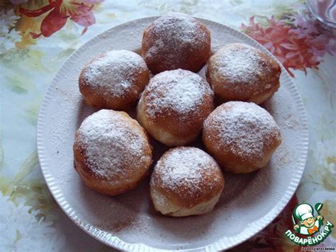 Пончики со сливами – кулинарный рецепт