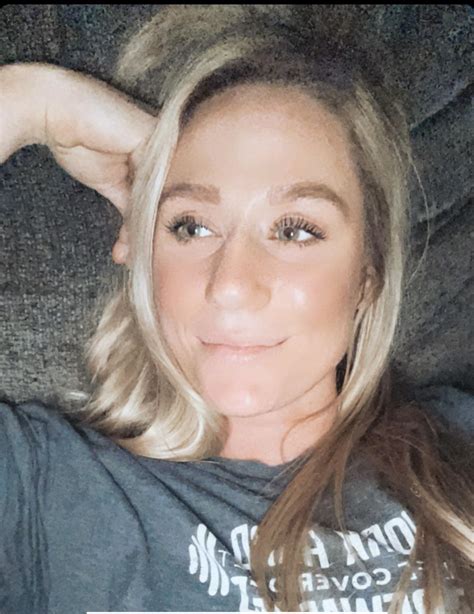 Sydney Wells's Instagram, Twitter & Facebook on IDCrawl