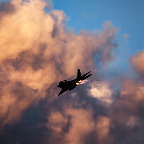 Blue Angel 4 Absolutely Ripping Overhead! NAS Oceana 2025 saw some of