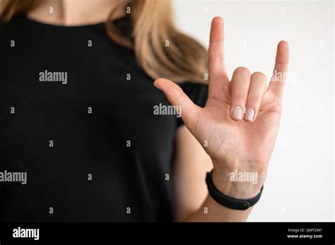 insegnare la lingua dei segni immagini  fotografie stock ad alta