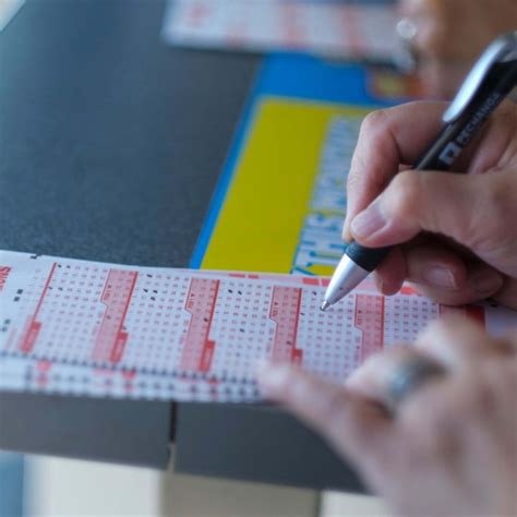 Daisy de la Hoya Now: Where Is the ''Daisy of Love' Star Today - Parade