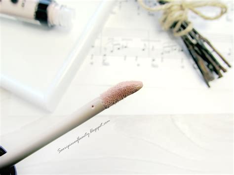 A piece of beauty: База под тени I Love colour от Essence