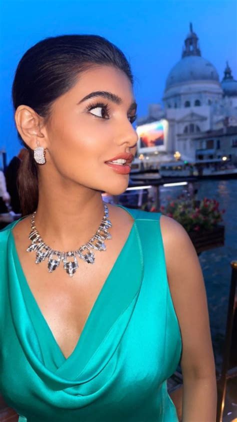 richa sinha  upcoming indian actress masalacom