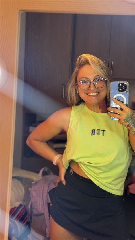 Cami Henao (@camihena_h) • Instagram photos and videos