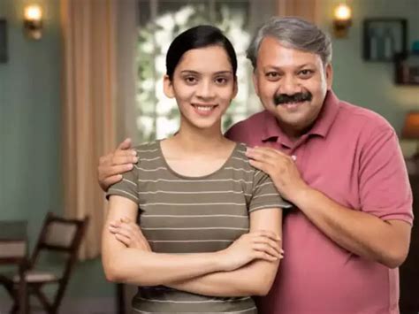 delhi womans hire  dad linkedin post  father wins  intenet