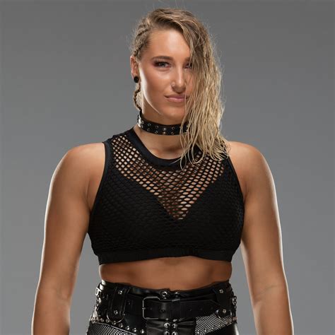 Rhea Ripley Entrance Gif Rhea Ripley Entrance Ready Discover | My XXX ...