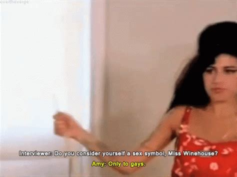 Amy Winehouse GIF - Amy Winehouse - Discover & Share GIFs