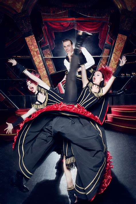 Cabaret Paradis Latin: Press photos :: Behance