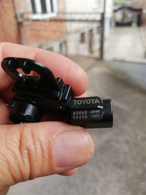 Датчик парковки на RAV 4 . — Toyota RAV4 Hybrid (4G), 2,5 л, 2017 года ...