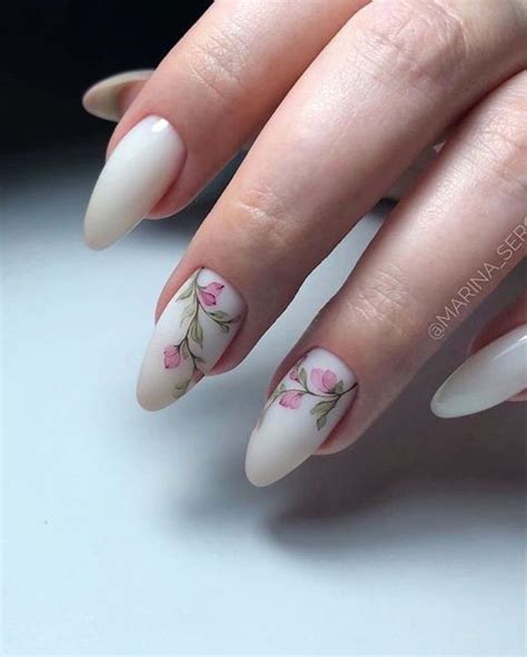 Весенняя подборка флористических дизайнов. | Floral nails, Nail art ...