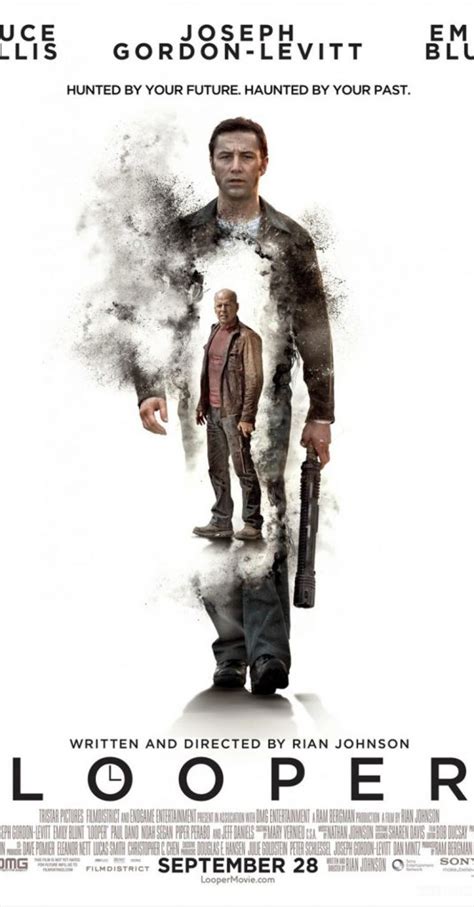 LOOPER Poster Starring Bruce Willis and Joseph Gordon-Levitt - FilmoFilia
