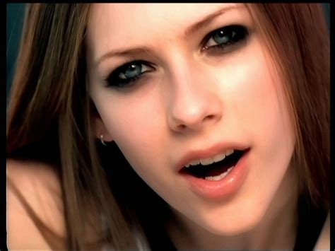 'Complicated'- Full Music Video screencaps [HQ] - Avril Lavigne Image ...