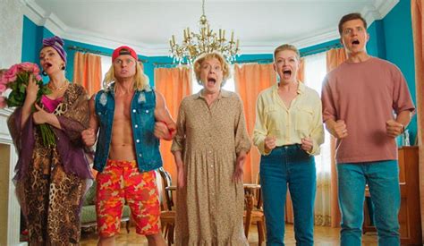 Сериал «Дурдом» (2023) - сюжет, актеры и роли, кадры из сериала