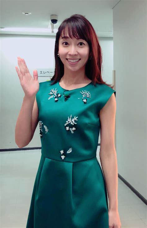 Valley Girls, Japanese Beauty, Asian Woman, Cold Shoulder Dress, Female